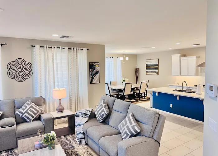 Private Guest In Laveen, Near South Mountain & Downtown Phoenix