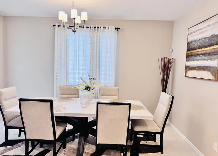 Private Guest In Laveen, Near South Mountain & Downtown Homestay *