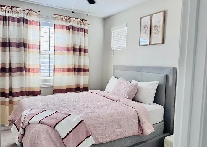 Private Guest In Laveen, Near South Mountain & Downtown
